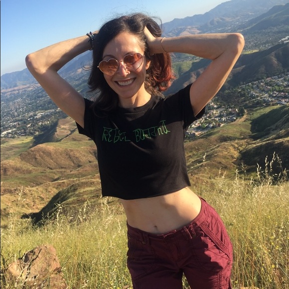 Rebel Buddha crop top - Picture 2 of 3